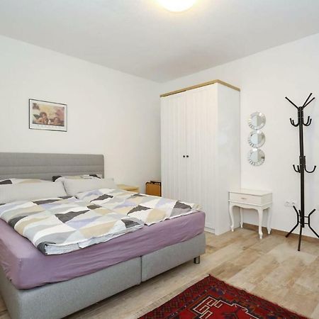 Malu Vir Apartman Kültér fotó