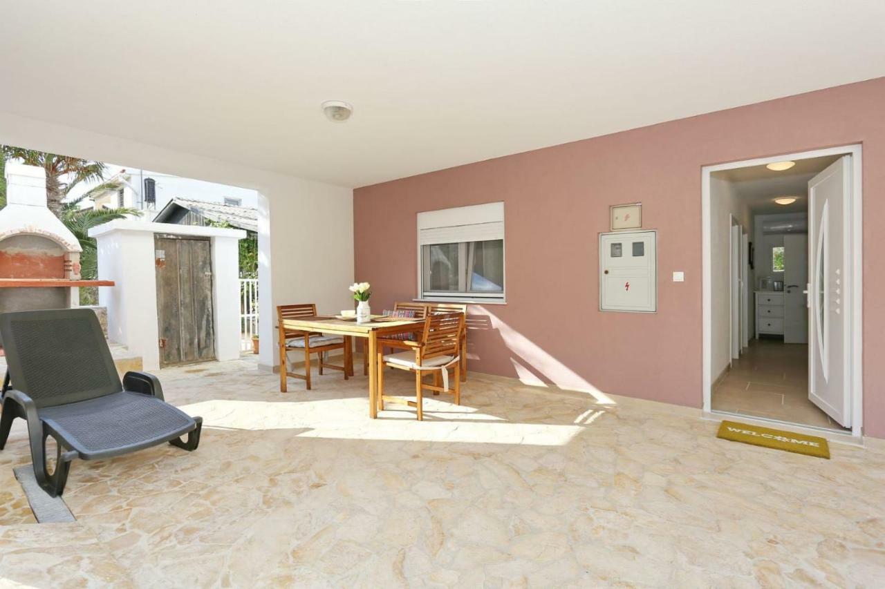 Malu Vir Apartman Kültér fotó