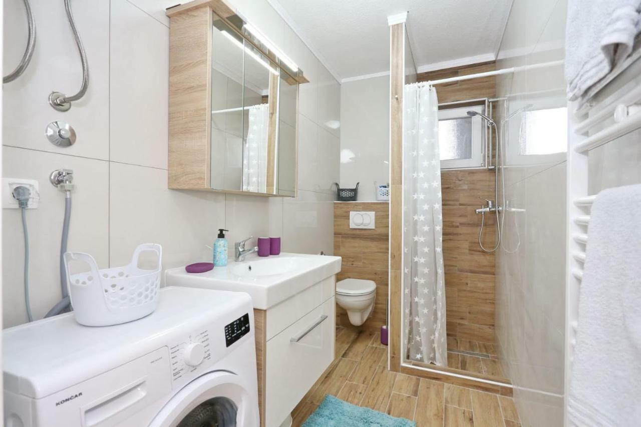 Malu Vir Apartman Kültér fotó