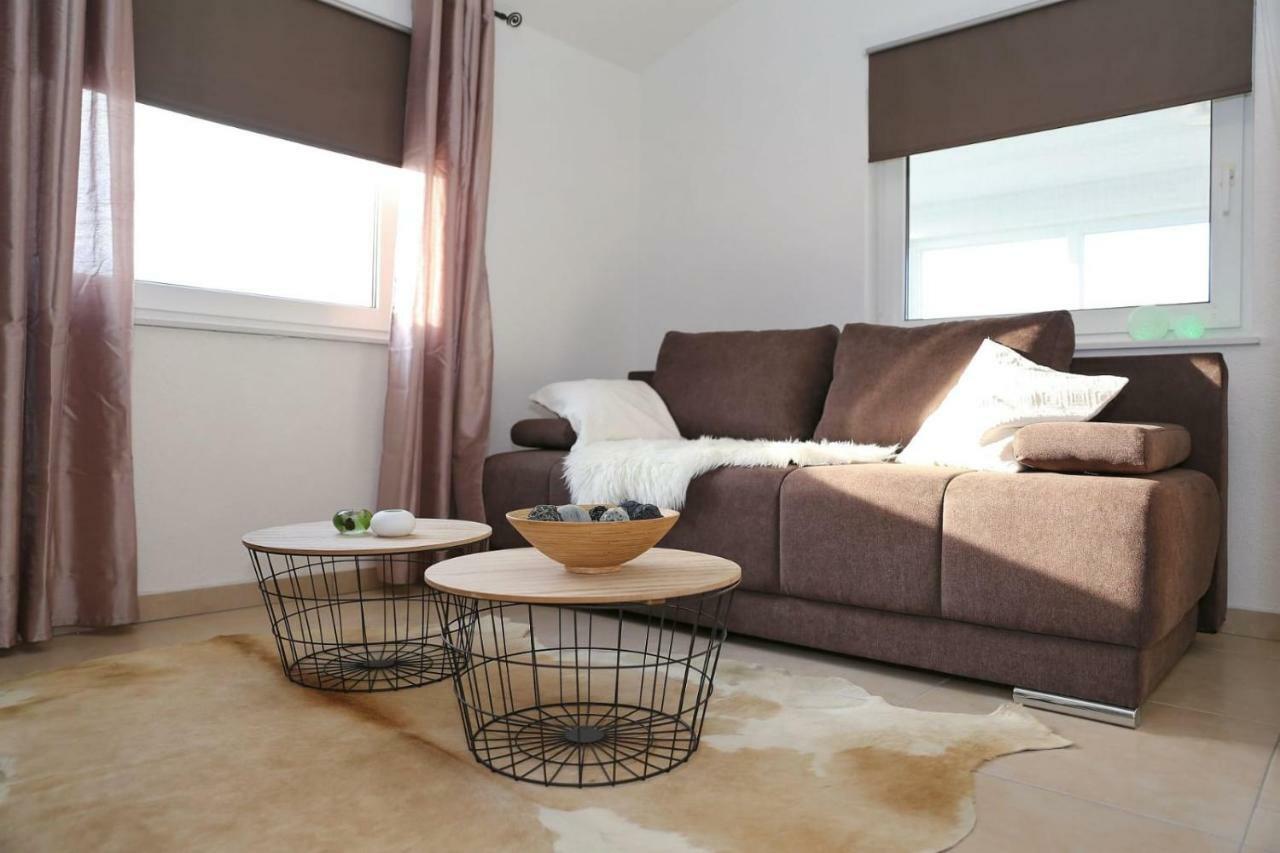 Malu Vir Apartman Kültér fotó