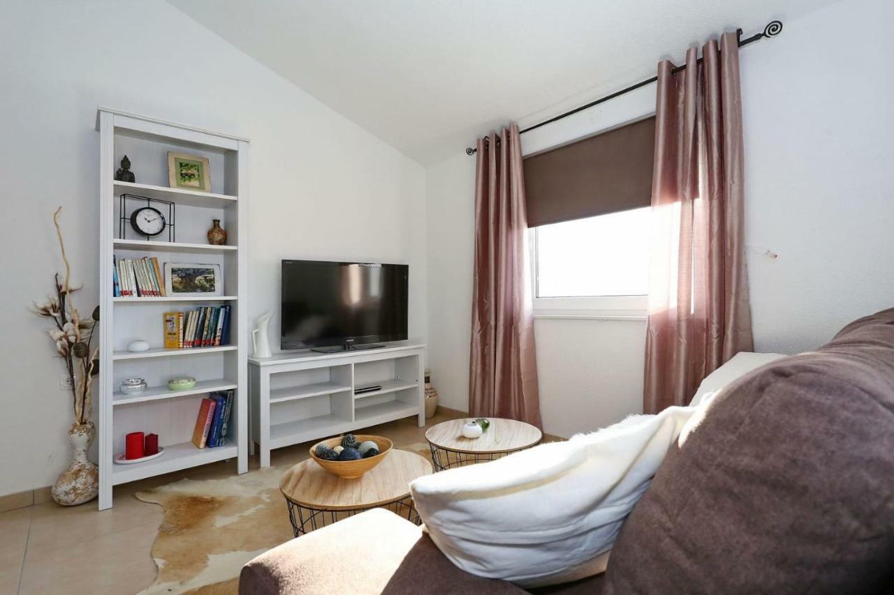 Malu Vir Apartman Kültér fotó