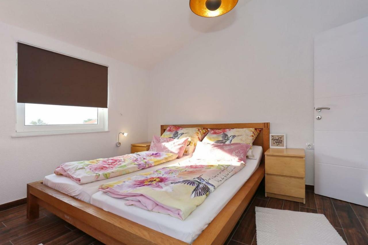 Malu Vir Apartman Kültér fotó